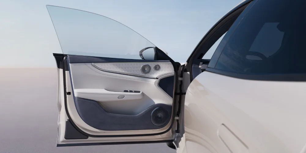 Avtomatik ramkasiz eshiklar elektr dastgohi bilan